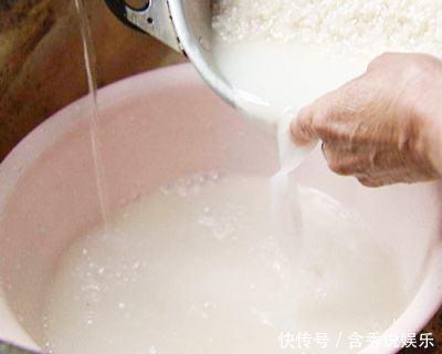 养花高手透露真相把这几种东西当花肥后,几十年没买过花肥