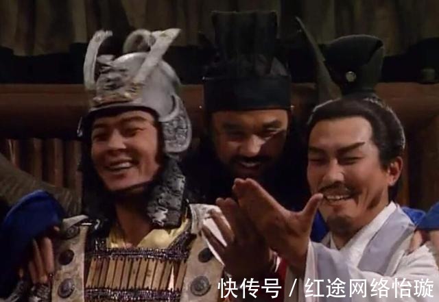 周瑜|央视版《三国演义》里的周瑜为什么看上去比诸葛亮年轻？