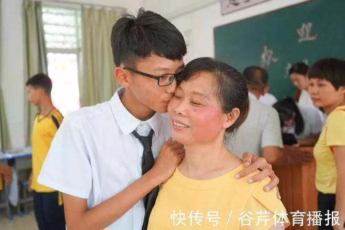 出国留学|女儿出国留学17年音信全无,父母身患癌症,她却改名换姓成为教授