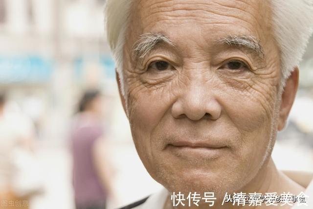标志|男人开始衰老的七大标志,只要没超过四个,恭喜你身体还很硬朗