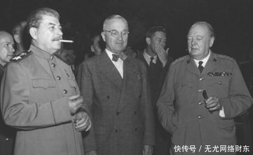 斯大林|“独裁者”斯大林也爱美，喜欢穿高跟，毕加索为其作画两次