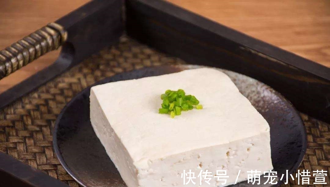 中国网友|老外用筷子夹不起来的4种菜,中国网友:第四种我们也不行