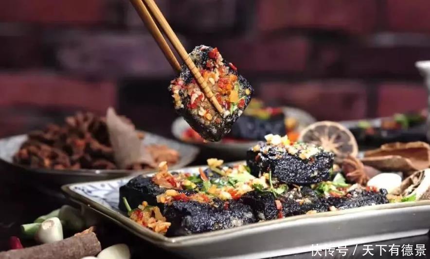 韩国网友评出中国“最难吃”的4道菜,中国吃货:你们只配吃泡菜