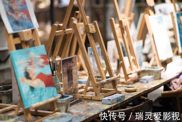 美术@美术生高分卷对比低分卷,结果高分卷却''翻车'',网友:外行看不懂