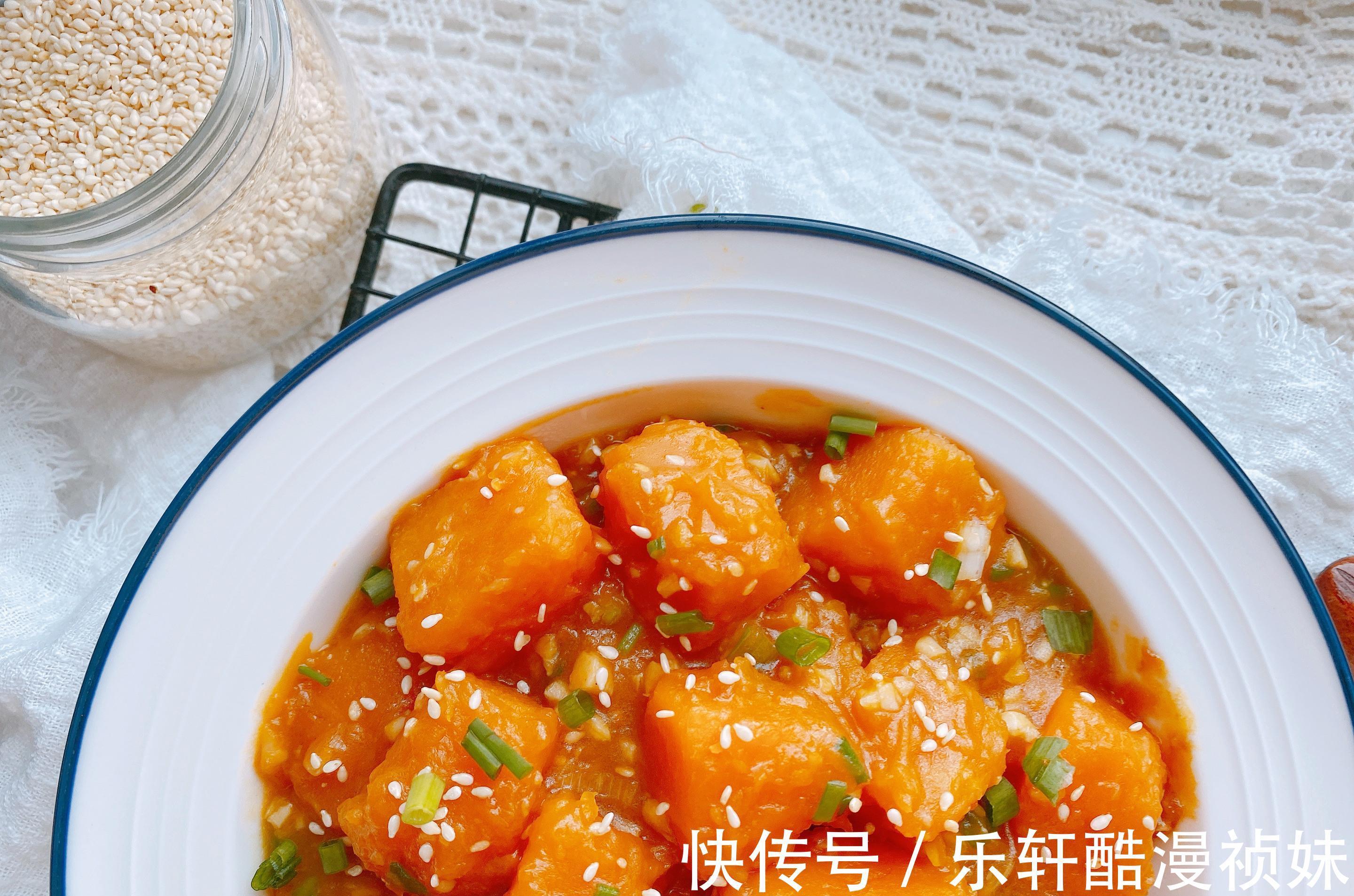 重点|烧南瓜最好吃的做法,2个重点,粉糯香甜入味,比肉还好吃超下饭