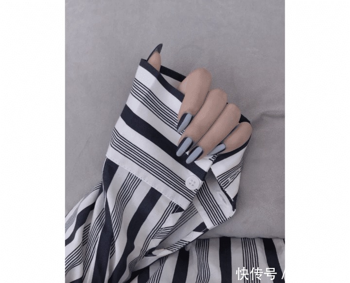 风格超酷的欧美风美甲,拿图去做!