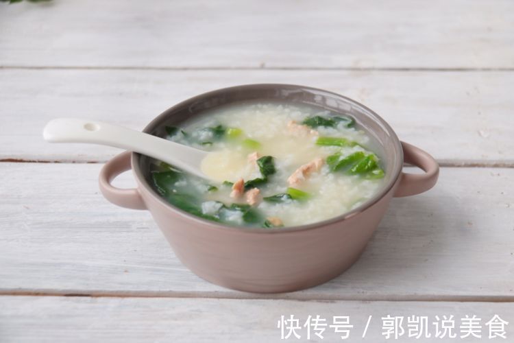 滋补|菠菜瘦肉粥,营养滋补,冬天要常喝,暖身又暖胃