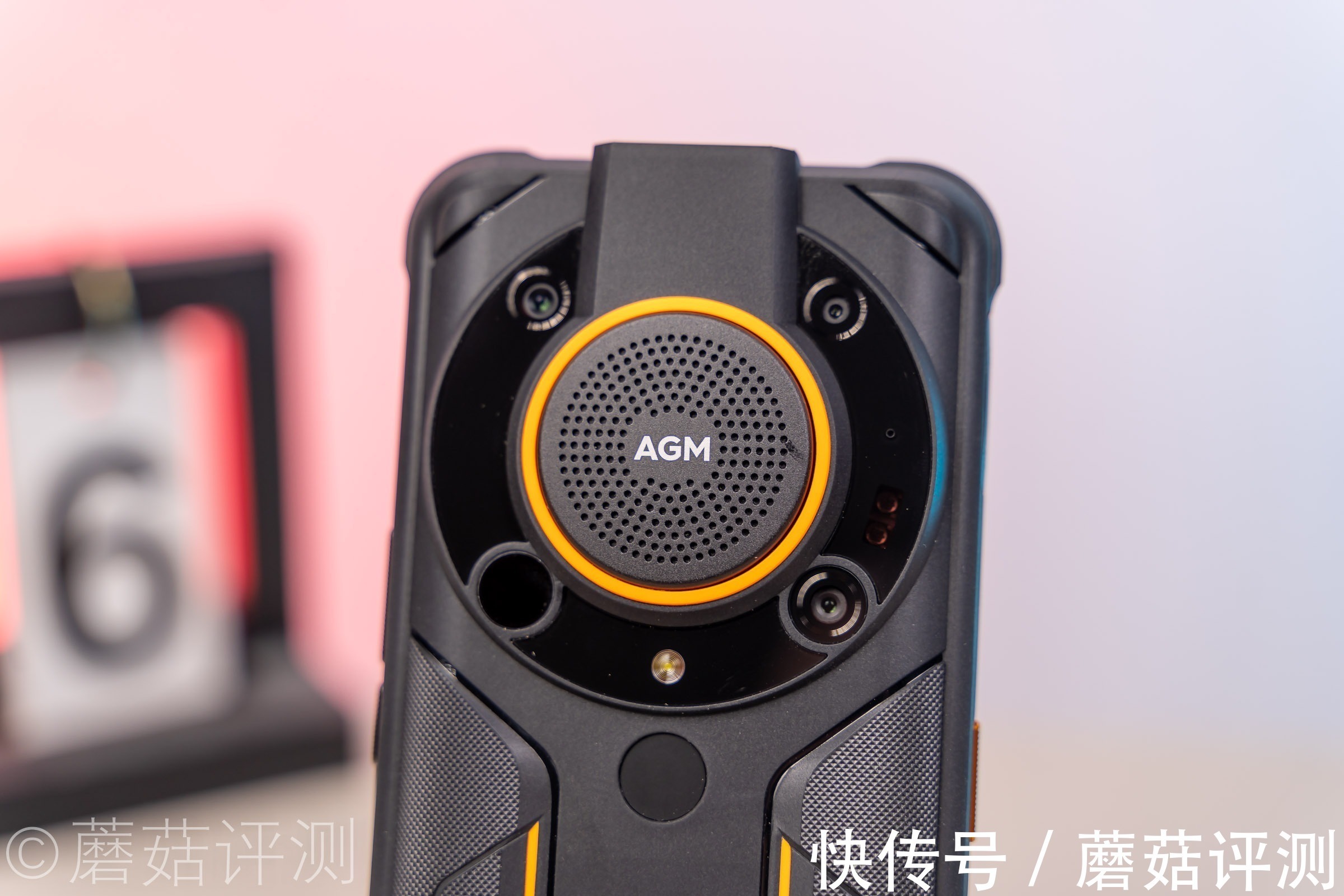 蘑菇|坚固好用，功能强大！AGM G1 Pro 红外热成像三防5G超低温手机 评测