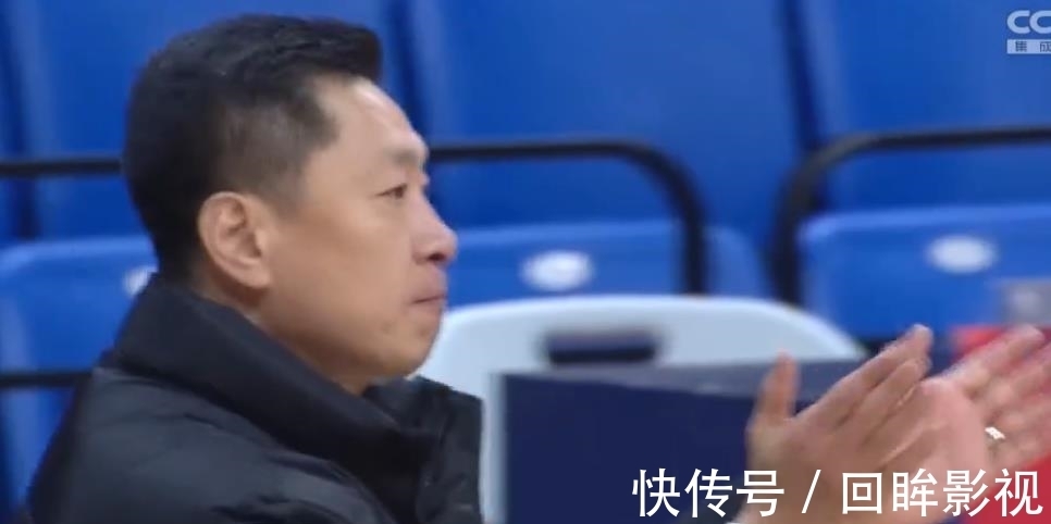 北控男篮|23分15板5断2帽!填满数据栏,上海男篮超外送惊喜,李春江要起飞