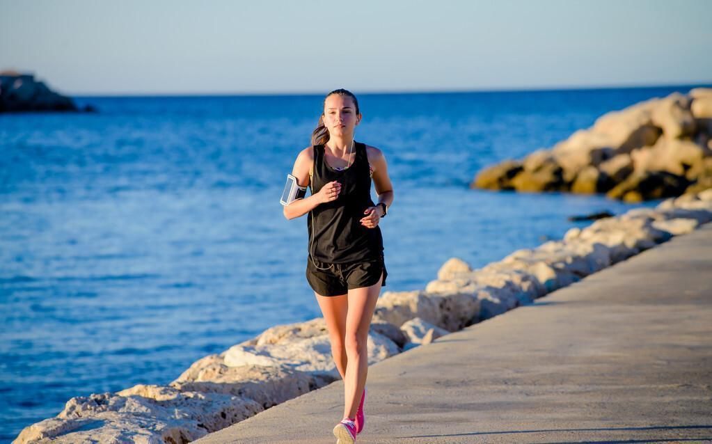 技巧|坚持跑步有什么益处?3个慢跑技巧,提升训练效果!