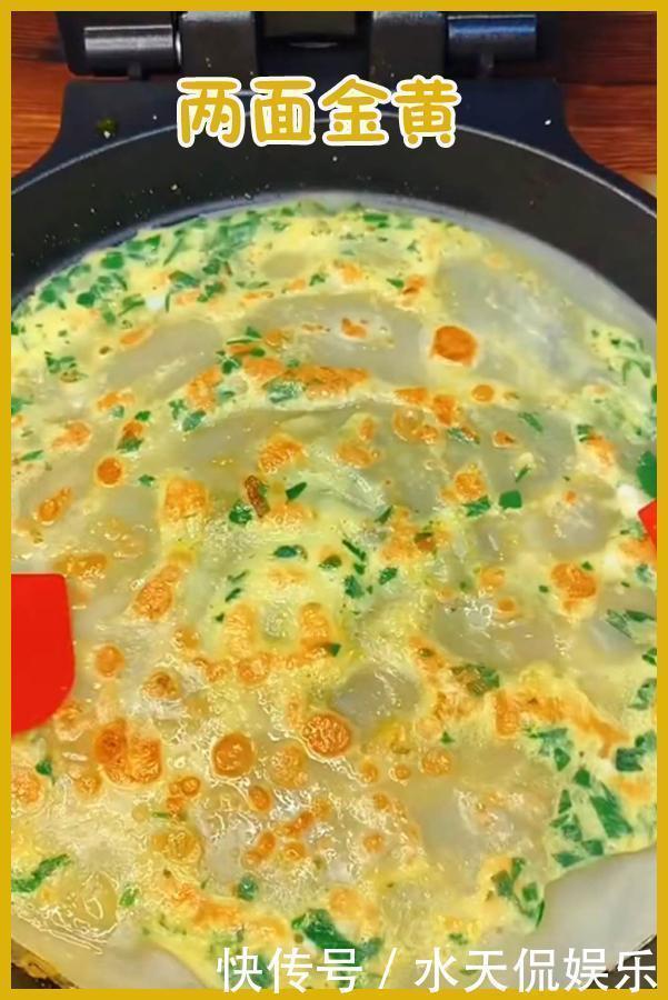 葱花鸡蛋饼|早餐鸡蛋饼的做法不止一种,这次更好吃,孩子吃完高兴去上学