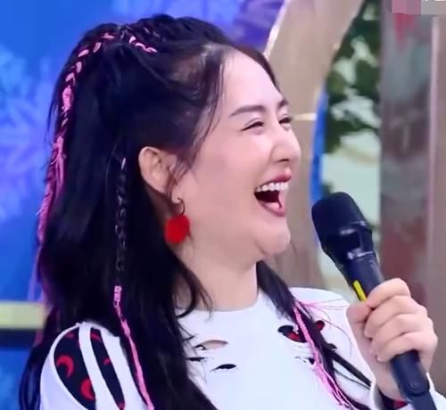 快乐大本营|谢娜正式回归《快乐大本营》,主持风格没变,身份却不同了