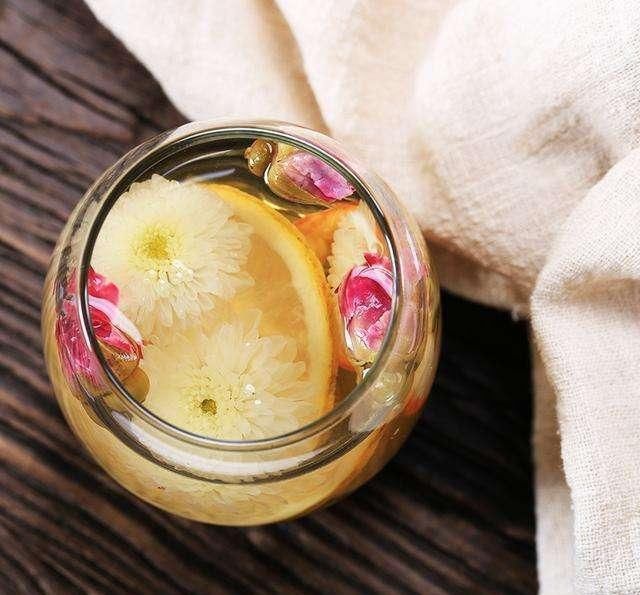 腹部|女人腹部赘肉多，穿衣服难看8样刮油低脂食物，抚平你的小肚腩