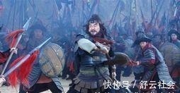 武艺！水浒里七十二地煞中，这五人武艺超群不输天罡，一人曾让李逵吃瘪！