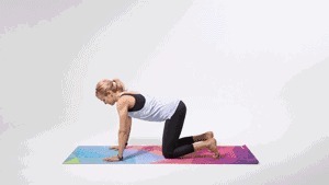 关节|做不到这3个动作,说明你的肩膀可能已经70岁了