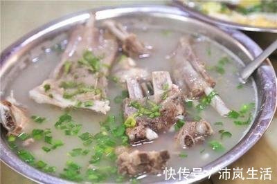 羊汤|炖羊肉汤,只需加入“白橙黄”,汤汁浓白味鲜美,羊肉软烂无膻味