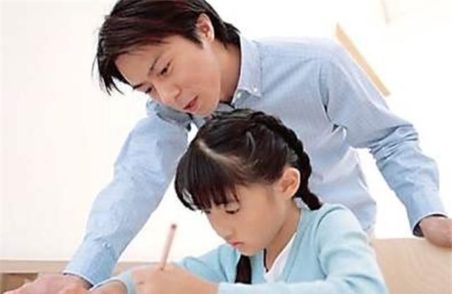 后脑勺|7岁女童倒地猝死,死因每个家长都在犯,为了孩子请摒弃坏习惯