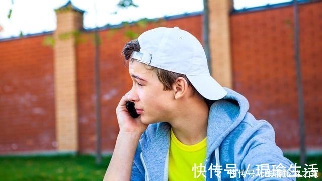 眼光|男孩进入青春期,生理心理都发生极大变化,这5件事家长要早做好