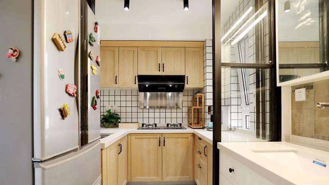 门扇|装传统推拉门过时了,如今盛行这种,推开藏在墙里只剩门洞了!