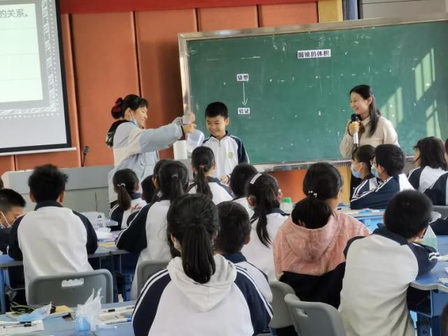 提高教学质量，领略教学风采 ——“数学科骏马杯”回顾