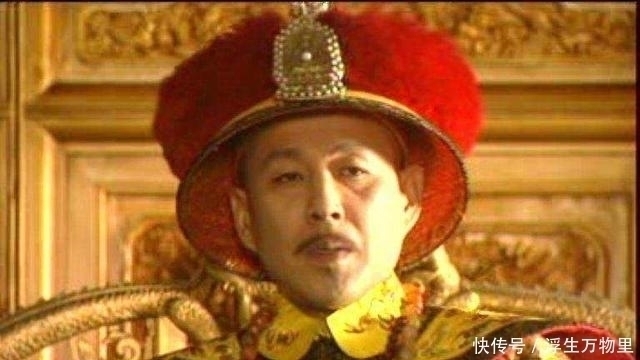 祭拜|康熙祭孔子墓打死不跪,机智大臣慌忙遮住碑上一字,康熙老实跪下