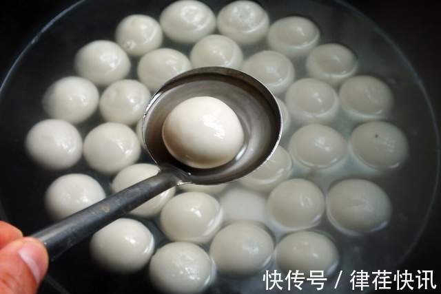 爆裂|炸汤圆，不能直接下油锅，多做2步，汤圆金黄酥脆，不爆裂不露馅