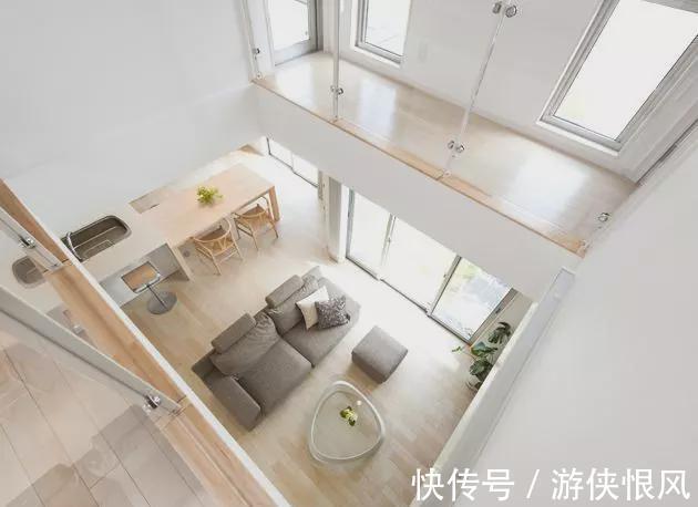 晾衣绳|不对比不知道,原来日本人都把楼梯走廊改成阳台,实用性这么多!