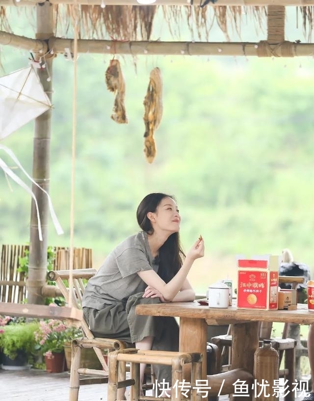 什么是明星们的“真面目”?看看《向往的生活》就知道了