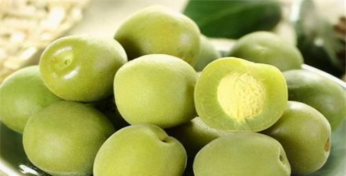 聪明女性爱吃3种食物，清热解毒、排毒衰老，早吃早受益！