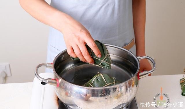 广东著名美食,外观明明像粽子,本地人却说不叫粽子!