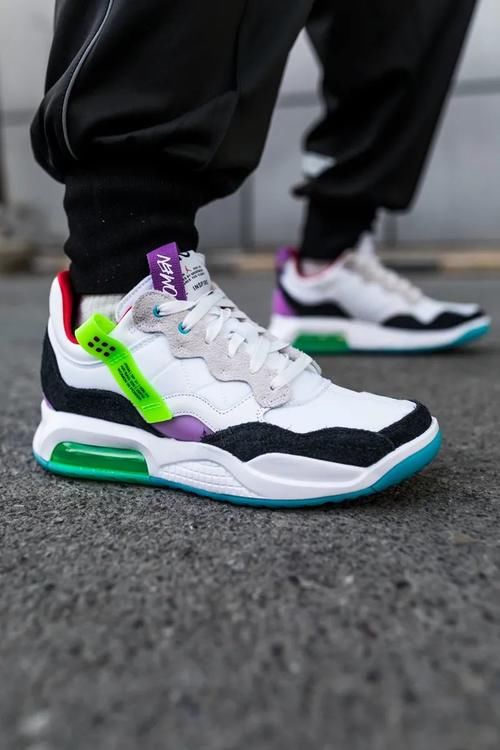 Jordan 新鞋提前一个月给你看！脚感超澎湃！压岁钱留不住了！