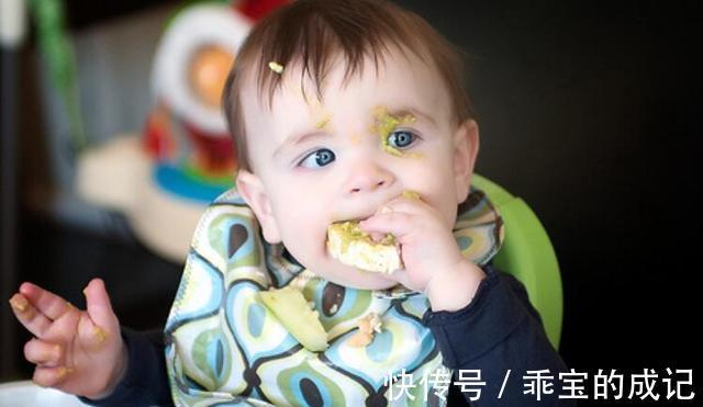 添加|若孩子已满4个月,且具备这些条件,就可以添加辅食了