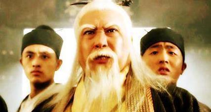 超越|他才是《倚天》第一高手,可轻松打败张三丰,传人实力超越张无忌