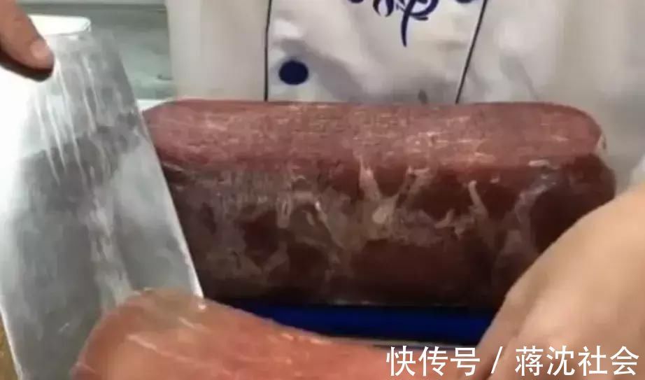 刀工|五星级厨师刀工到底有多强?切牛肉就像纸一样薄,网友:灯影牛肉