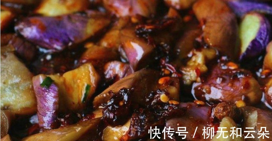 水淀粉|教你做一道少油版的鱼香茄子,酱汁是灵魂,一口下去非常下饭!