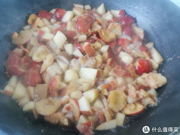 2斤山楂，3个苹果，教你在家做果丹皮，酸酸甜甜，开胃助消化