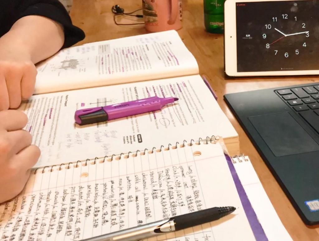 早恋|真正的学霸看起来“很轻松”,却总是考高分,只因不做这4件事