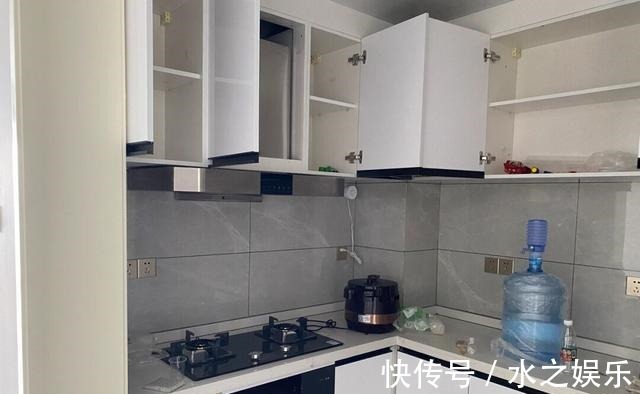 电视背景墙|不会装修的朋友看过来,全屋网红灰,悬空电视墙,流行又好看