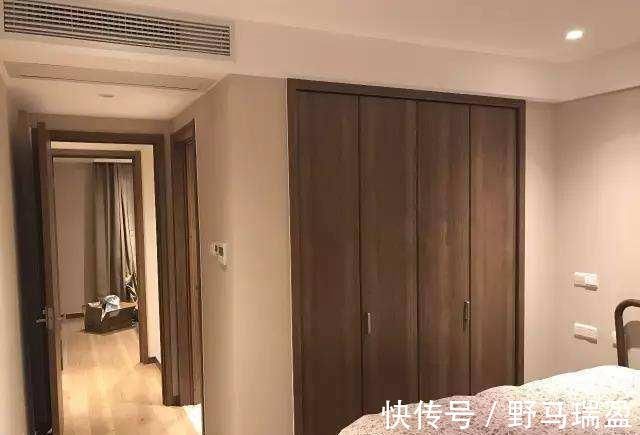 小户型|越来越多人卧室不装独立衣柜了,现在都装这种,省地又实用