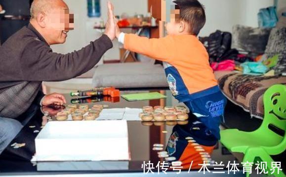 家长|李玫瑾:“养儿3忌,养女5忌”,家长牢记这些,对孩子很有帮助