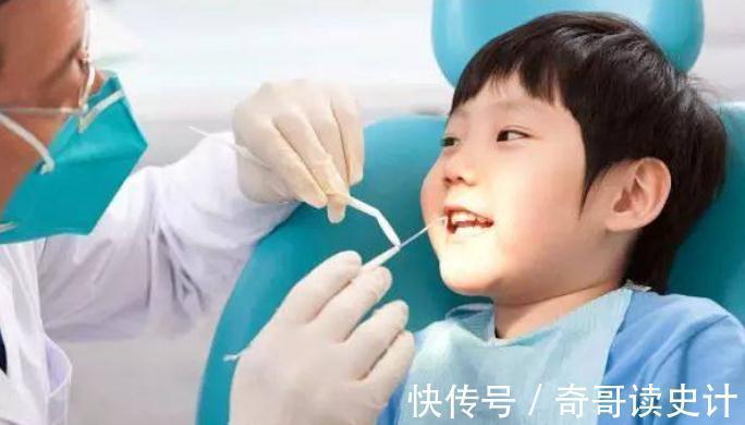 牙齿|孩子6岁乳牙不掉,长成“双排牙”,和遗传无关,原因在家长身上