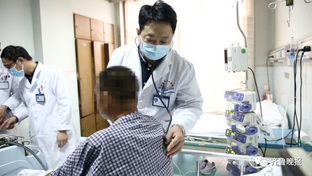 植入|他带着“充电心脏”出院了：6块电池交替使用，洗澡要防水