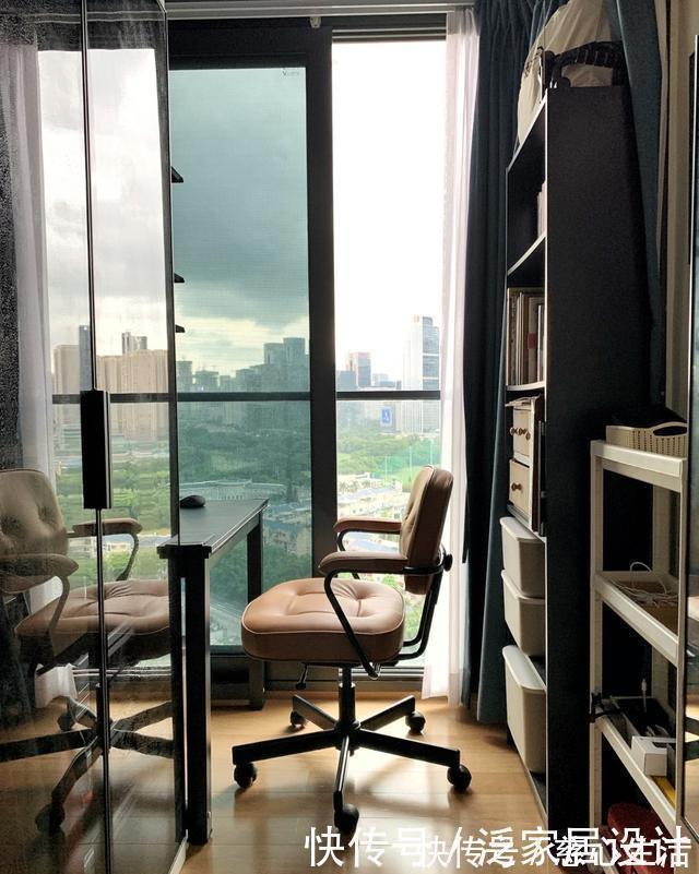 实木|夫妻的54㎡清爽小家,阳台变阳光书房,客厅增娱乐区,布局超完美