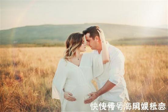 乳白色|怀孕后分泌物增多,跟宝宝性别有关想知道答案这些才是关键