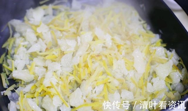 肌肤|蜂蜜和“它”天生一对,早晚喝点,美白淡斑,肌肤紧致,裸妆也美