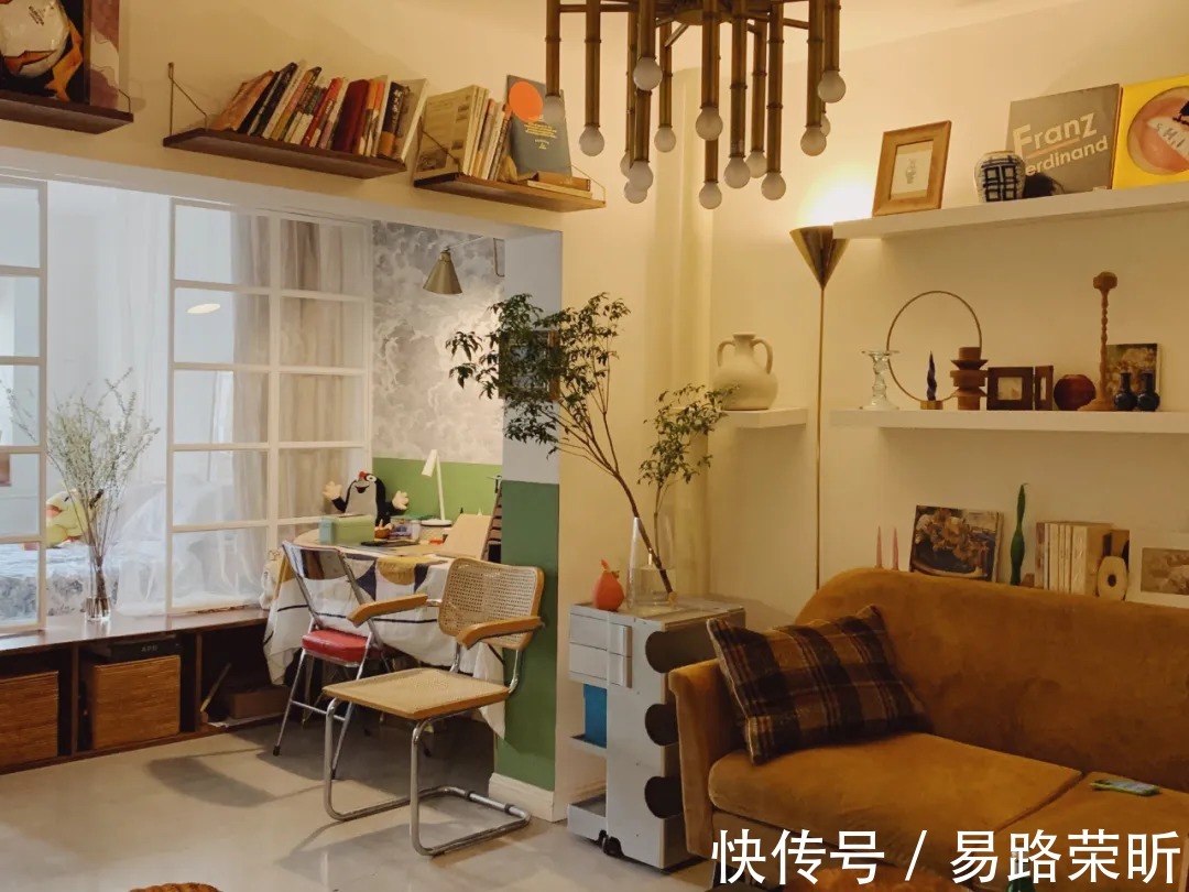 个性|60平方的两居室,把个性想法展现得淋漓尽致,房子虽然小,但装成了心中的那个样子!