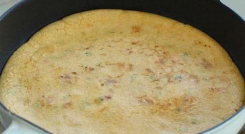 不和面的早餐饼,只需一个平底锅就可完成,外酥里嫩香喷喷