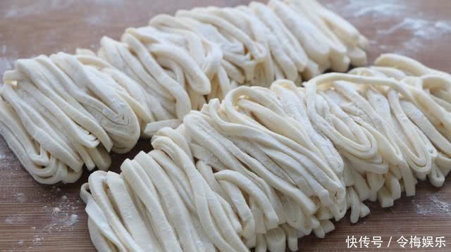 牛肉面再也不用出去买了,在家做经济实惠,好吃无添加,营养健康