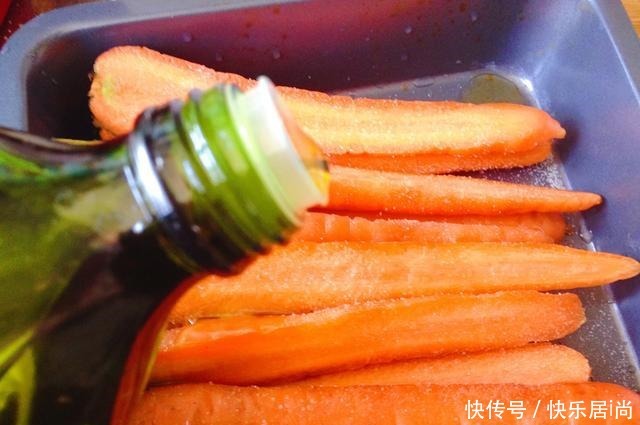 胡萝卜新吃法,不炒不炖不做馅儿,美味又营养,瞬间让你爱上它