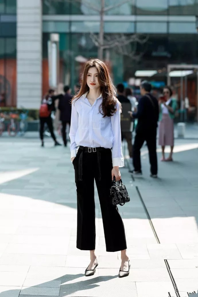 高级|时尚高跟鞋穿搭,简约的时尚也变得高级